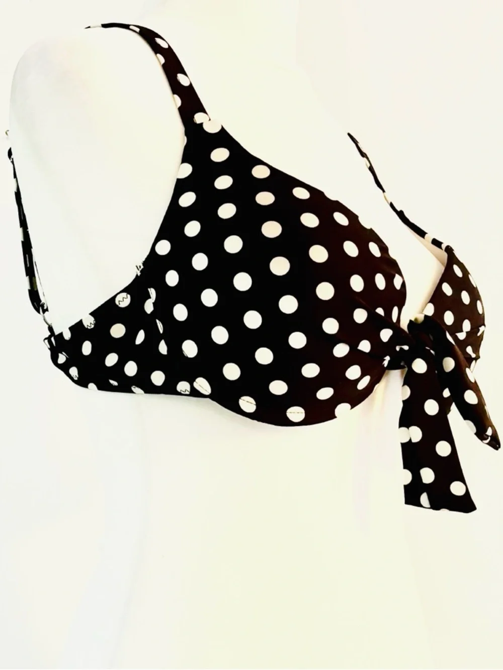 B. Rio Blue Brown and White Polka Dot Tie-Front Bikini Swim Top Large 36 C NWT